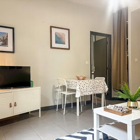Appartement Visiter A Pied , 20 Min De La Cite , 9 Minutes De La Gare Carcassonne